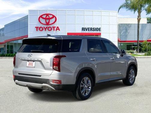 2022 Hyundai PALISADE SE