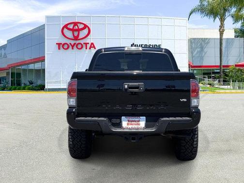 2020 Toyota Tacoma TRD Sport