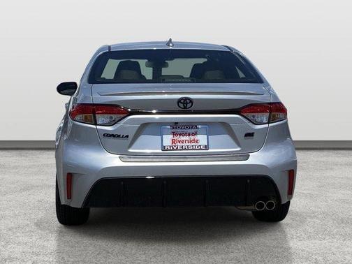 Classic Silver Metallic 2026 Toyota Corolla SE