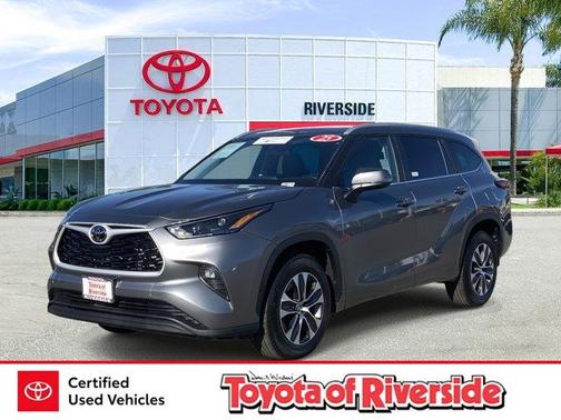 2025 Toyota Highlander XLE