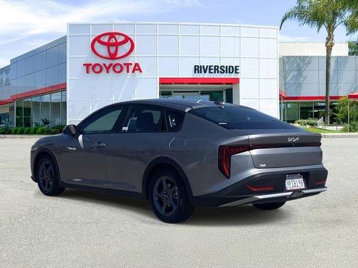 2025 Kia K4 