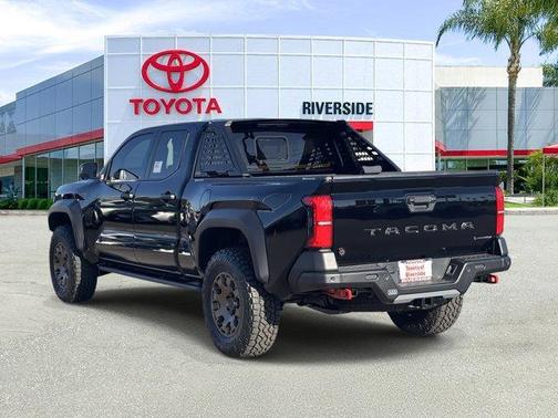 2025 Toyota Tacoma Hybrid Trailhunter