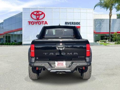 2025 Toyota Tacoma Hybrid Trailhunter