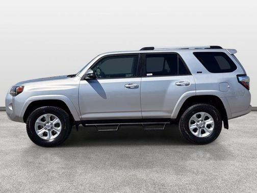 Classic Silver Metallic 2022 Toyota 4Runner SR5 Premium