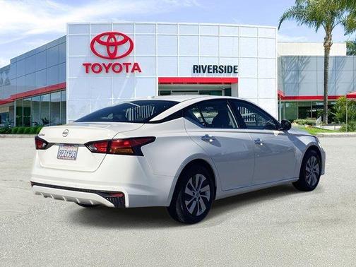 2025 Nissan Altima S