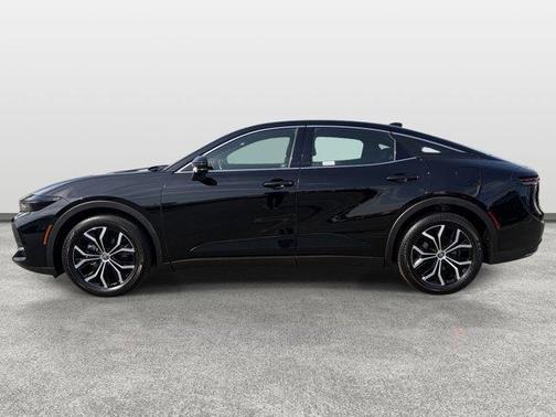 Black 2025 Toyota Crown XLE