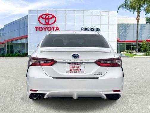 2023 Toyota Camry Hybrid SE