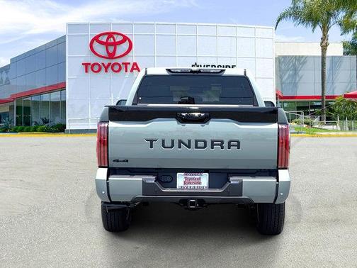 2025 Toyota Tundra Platinum