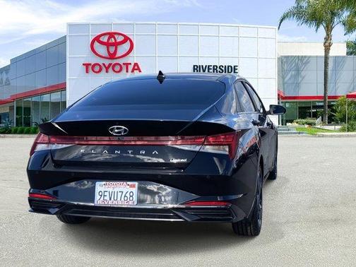 2023 Hyundai ELANTRA Limited