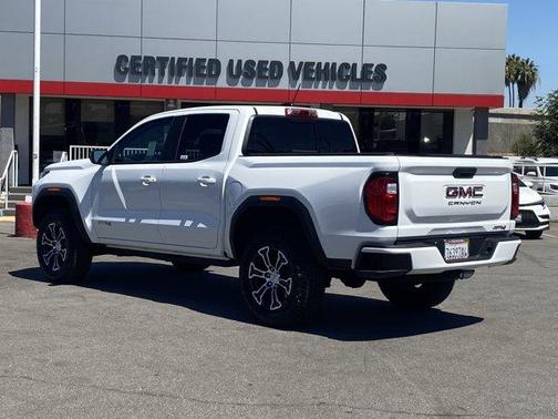 2024 GMC Canyon AT4