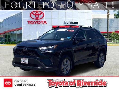 2022 Toyota RAV4 XLE