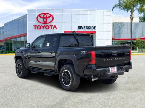 2025 Toyota Tacoma Hybrid TRD Off Road
