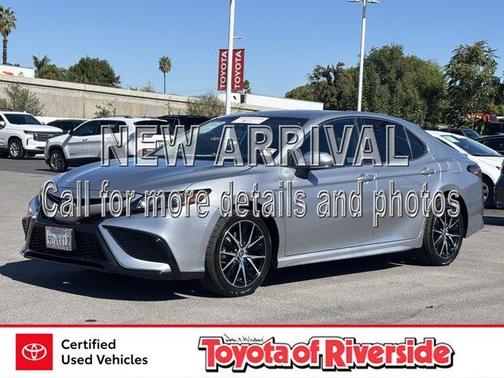 2023 Toyota Camry SE