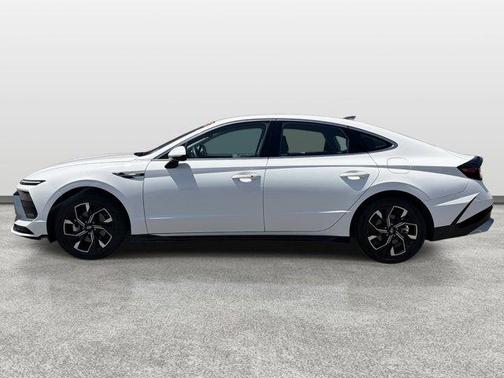 White 2025 Hyundai SONATA SEL