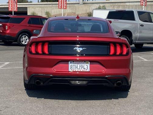 2020 Ford Mustang EcoBoost