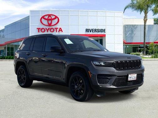 2024 Jeep Grand Cherokee Laredo