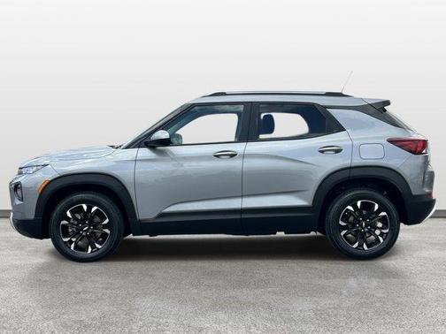 Sterling Gray Metallic 2023 Chevrolet Trailblazer LT