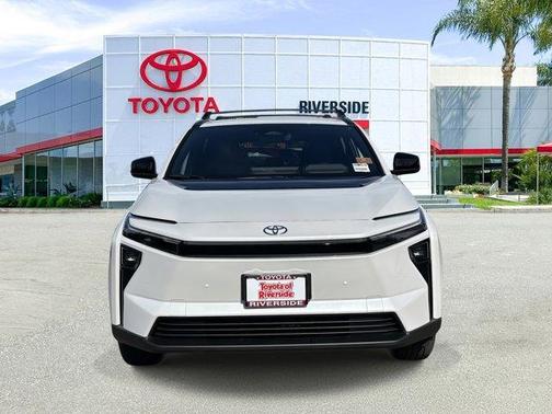 2026 Toyota bZ XLE PLUS