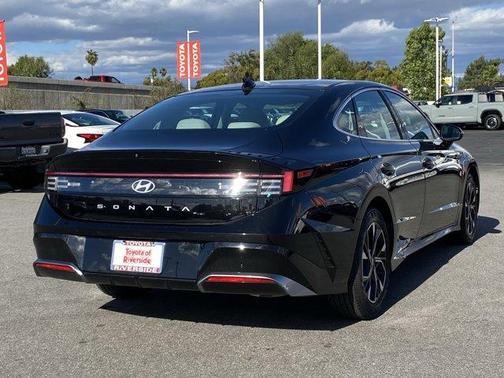 2025 Hyundai SONATA SEL