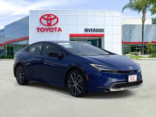 2024 Toyota Prius XLE