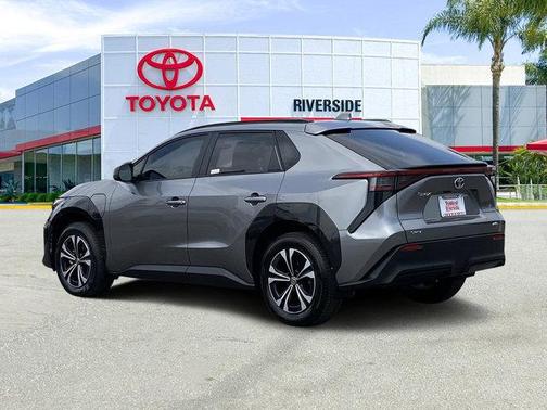 2024 Toyota bZ4X XLE
