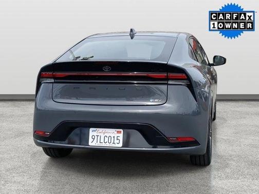 2025 Toyota Prius XLE