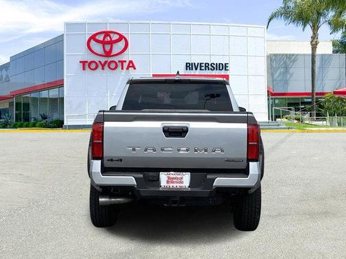 2025 Toyota Tacoma Hybrid TRD Off Road