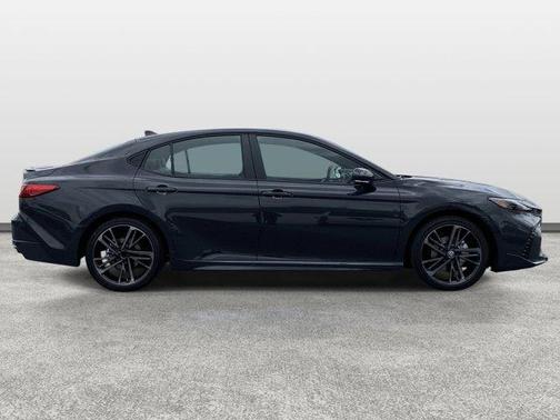 UNDERGROUND 2026 Toyota Camry XSE