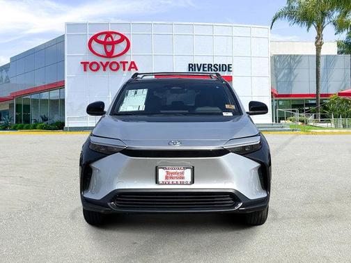 2025 Toyota bZ4X XLE