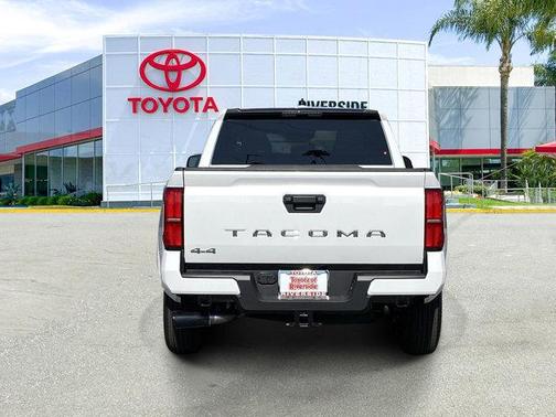 2025 Toyota Tacoma SR5