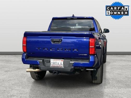 2025 Toyota Tacoma Hybrid TRD