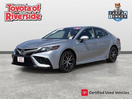 Celestial Silver Metallic 2024 Toyota Camry SE