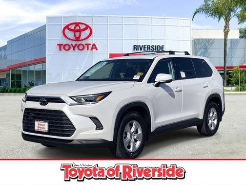2026 Toyota Grand Highlander LE