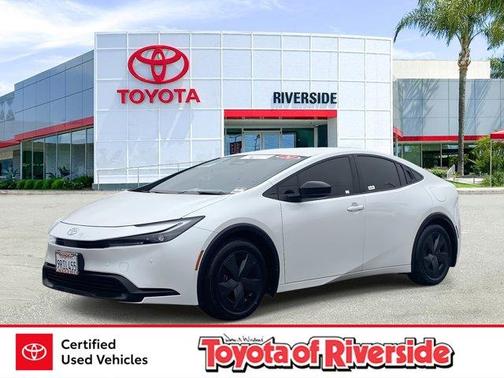 2024 Toyota Prius LE