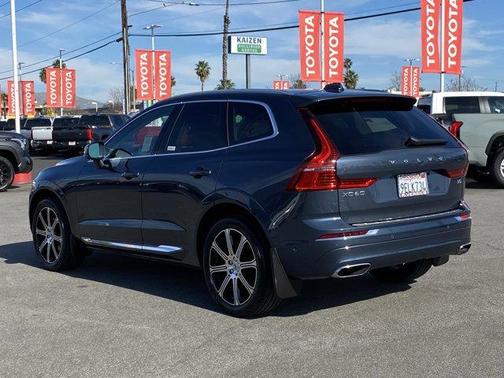 2021 Volvo XC60 T5 Inscription
