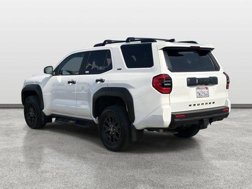 Ice 2025 Toyota 4Runner SR5