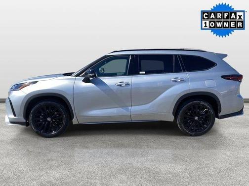 2025 Toyota Highlander XSE