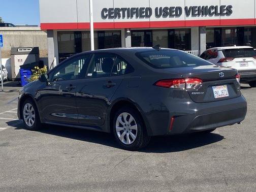2025 Toyota Corolla Hybrid LE