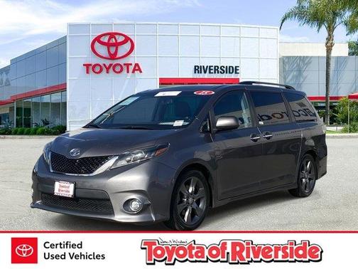 2015 Toyota Sienna SE Premium