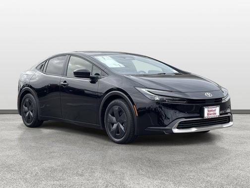 Midnight Black Metallic 2026 Toyota Prius Plug-In Hybrid SE