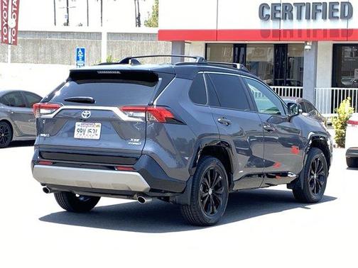 2022 Toyota RAV4 Hybrid XSE
