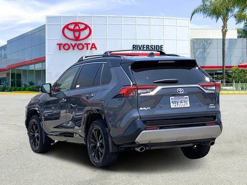 2022 Toyota RAV4 Hybrid XSE