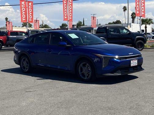 2025 Kia K4 