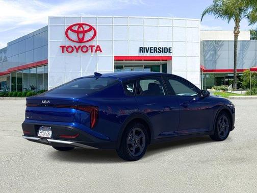 2025 Kia K4 