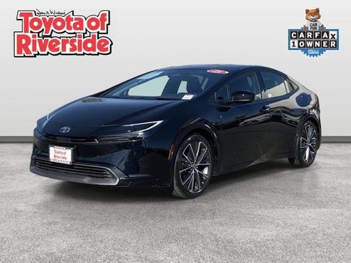 Midnight Black Metallic 2025 Toyota Prius XLE