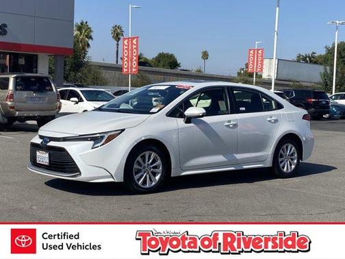 2023 Toyota Corolla Hybrid XLE