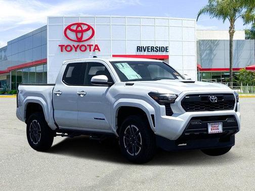 2025 Toyota Tacoma Hybrid TRD Sport