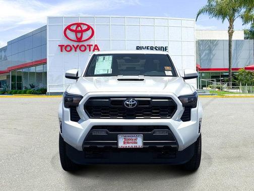 2025 Toyota Tacoma Hybrid TRD Sport