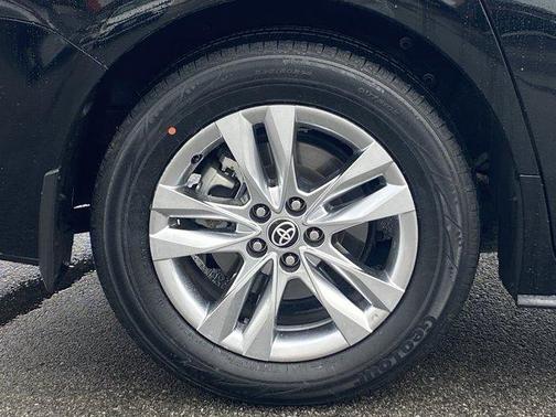 2023 Toyota Sienna Limited