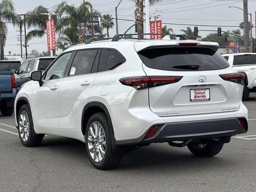 2026 Toyota Highlander Limited